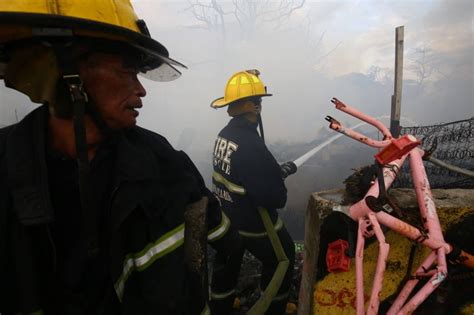 san dionisio, parañaque|Fire hits residential area in Barangay San Dionisio, .